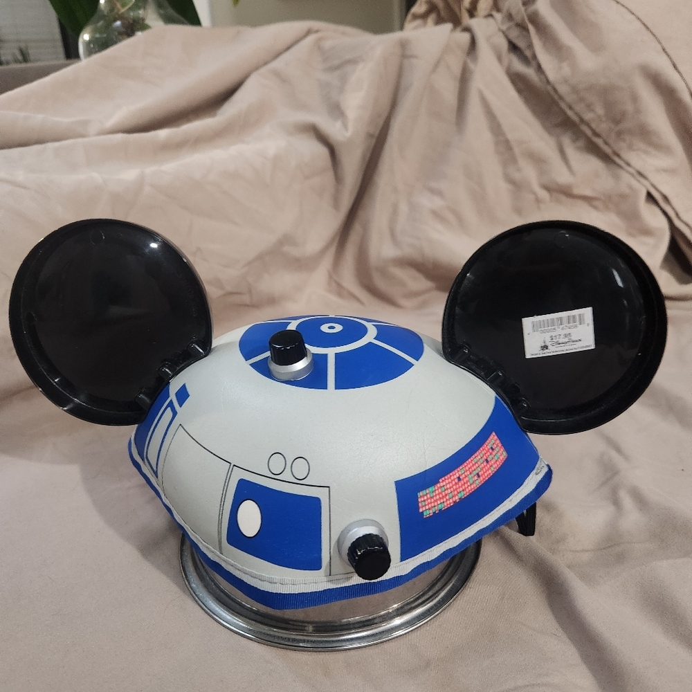Star Wars R2-D2 Astro Droid - Disney Mickey Ear Hat - Picture 4 of 9